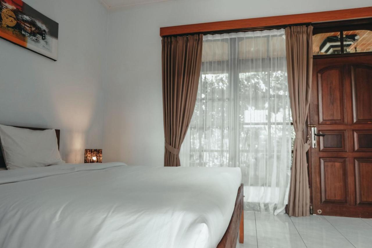 Sekar Arum Riverside Resort Tanah Lot Eksteriør billede