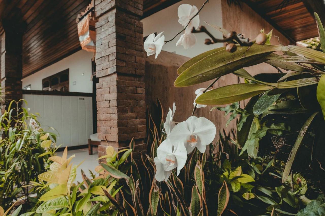 Sekar Arum Riverside Resort Tanah Lot Eksteriør billede