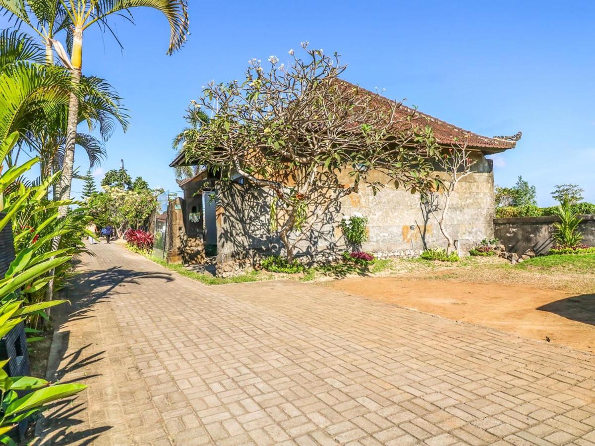 Sekar Arum Riverside Resort Tanah Lot Eksteriør billede